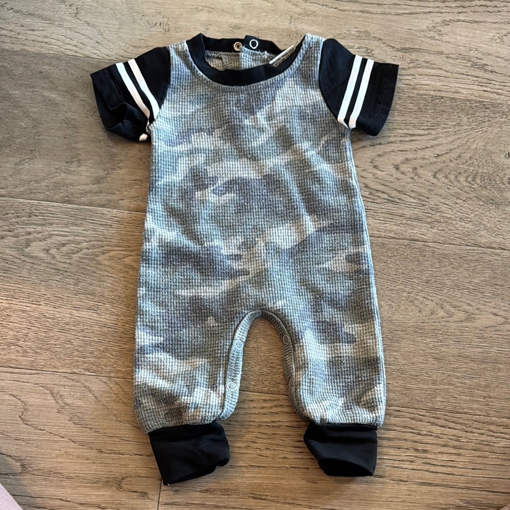 Sporty Gray and Black Footies One Piece with Striped Sleeves